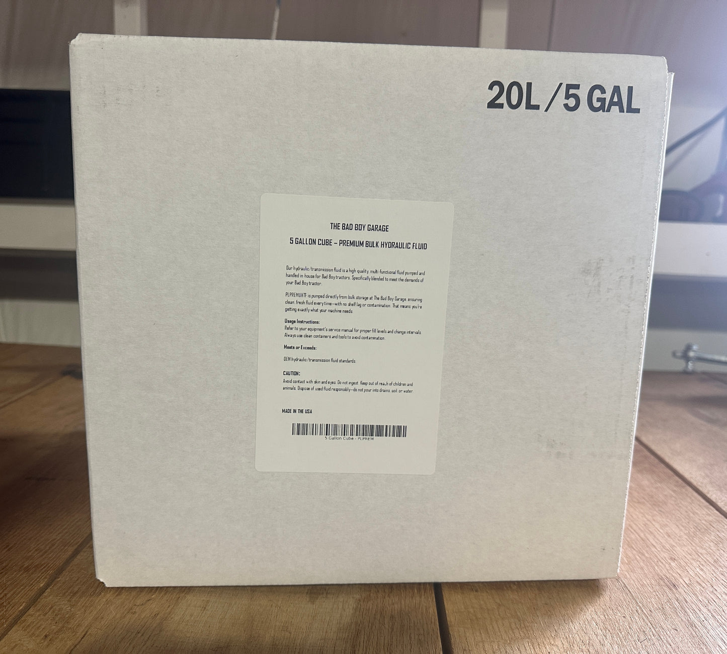 Bad Boy Tractors - 5 Gallons Hydraulic Fluid