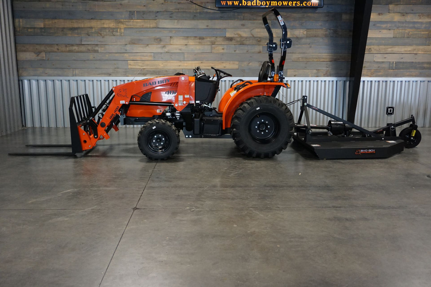 4025H Essentials Package Tractor, Loader, Bucket, 5' Brush Cutter, 42" Pallet Forks