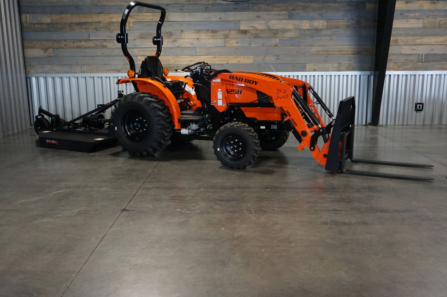 4025H Essentials Package Tractor, Loader, Bucket, 5' Brush Cutter, 42" Pallet Forks
