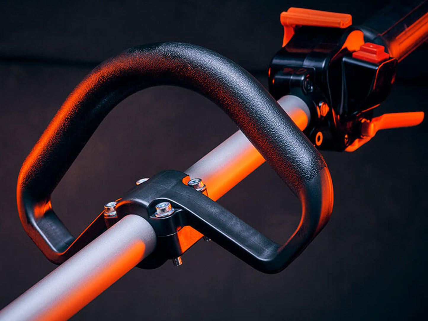 Bad Boy Tools ST254 Gas Powered String Trimmer for Sale -  088-7666-00