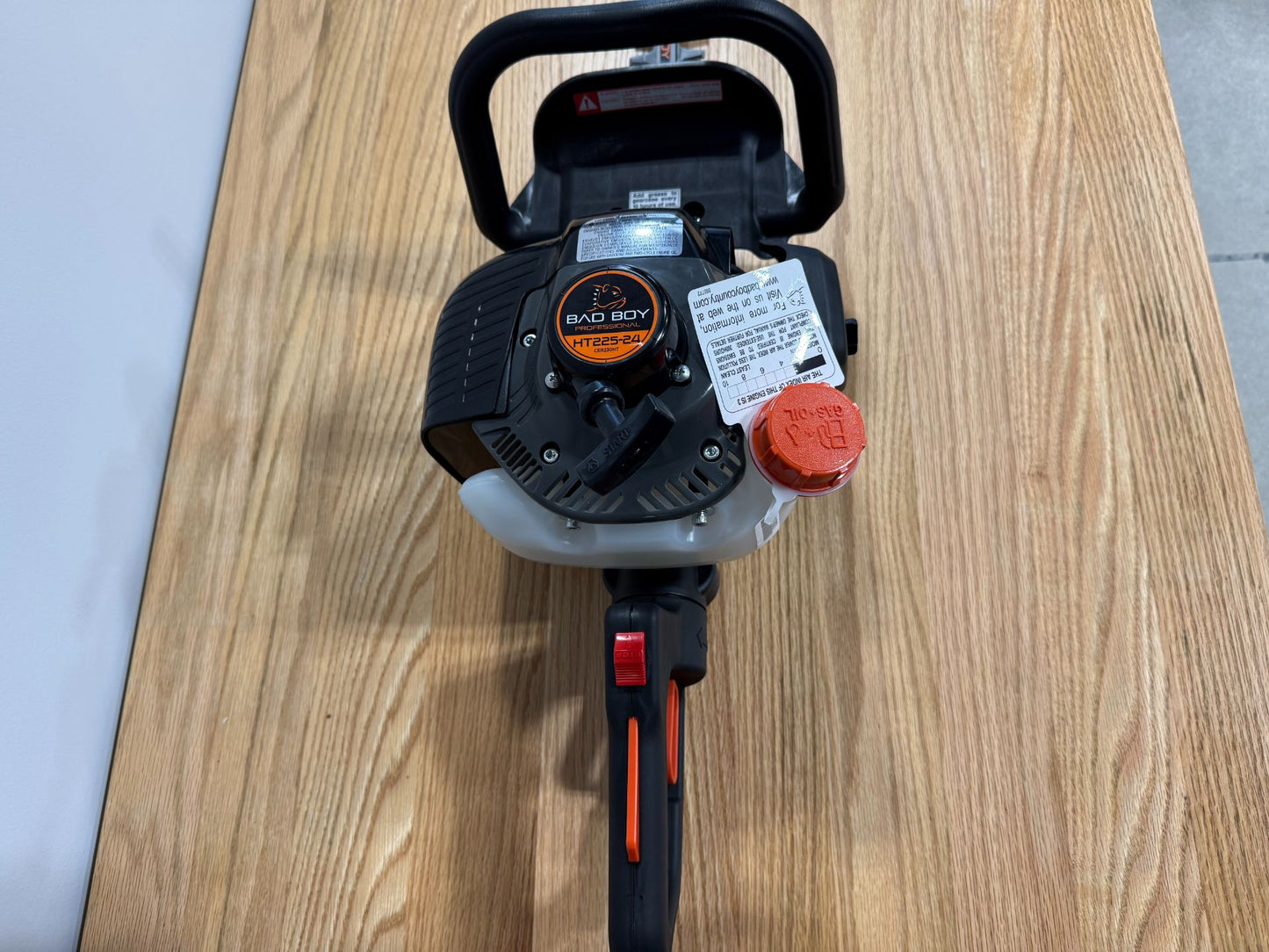 Bad Boy Tools HT225-24 Professional Gas Powered Hedge Trimmer For Sale -  088-7673-00
