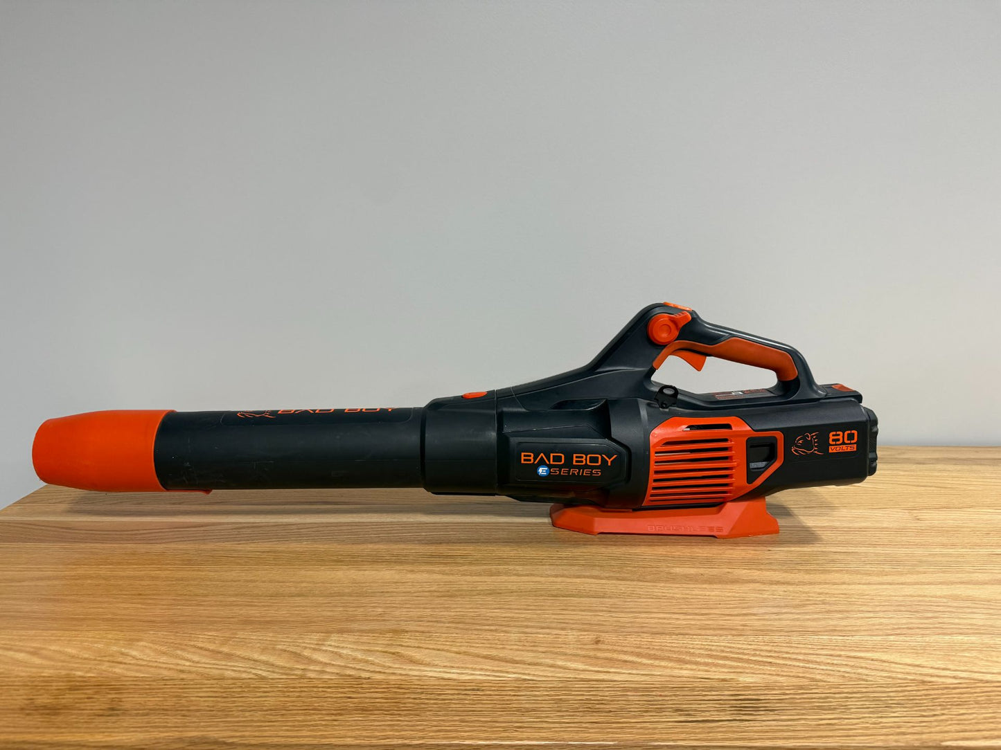 Bad Boy Mowers 80V Handheld Blower with 2.5 Ah Battery