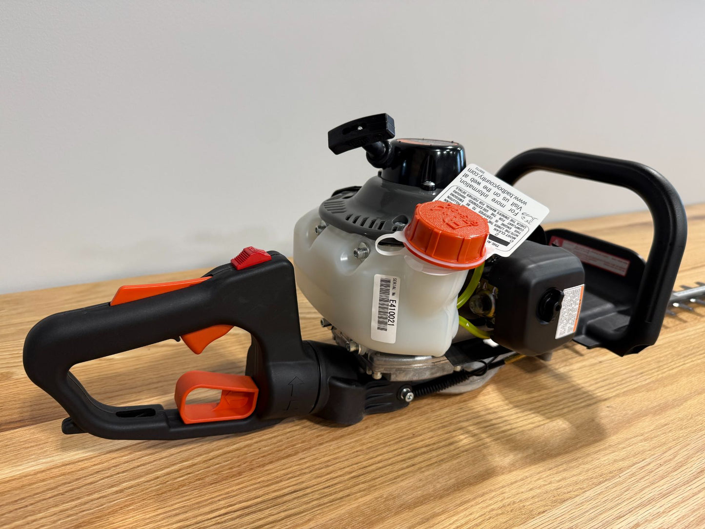 Bad Boy Tools HT225-24 Professional Gas Powered Hedge Trimmer For Sale -  088-7673-00