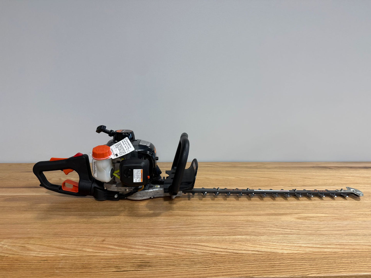 Bad Boy Tools HT225-24 Professional Gas Powered Hedge Trimmer For Sale -  088-7673-00