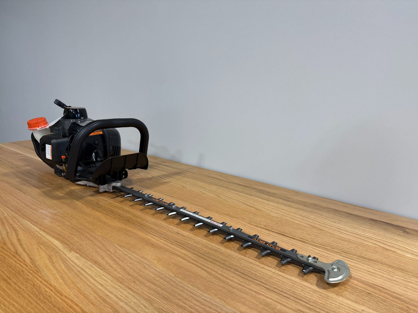 Bad Boy Tools HT225-24 Professional Gas Powered Hedge Trimmer For Sale -  088-7673-00